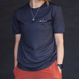 ES16 Basic T-shirt - Black.